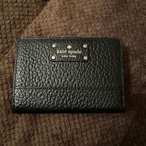 Bifold Kate Spade wallet